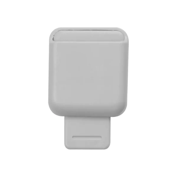 Retractable-Lanyard-Clip-and-ID-Card-Holder-LN-016